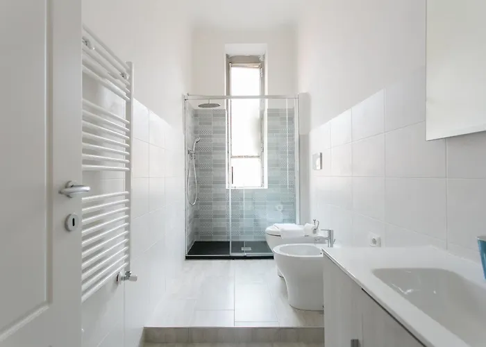 Italianflat - Blue In The Sky * 밀라노